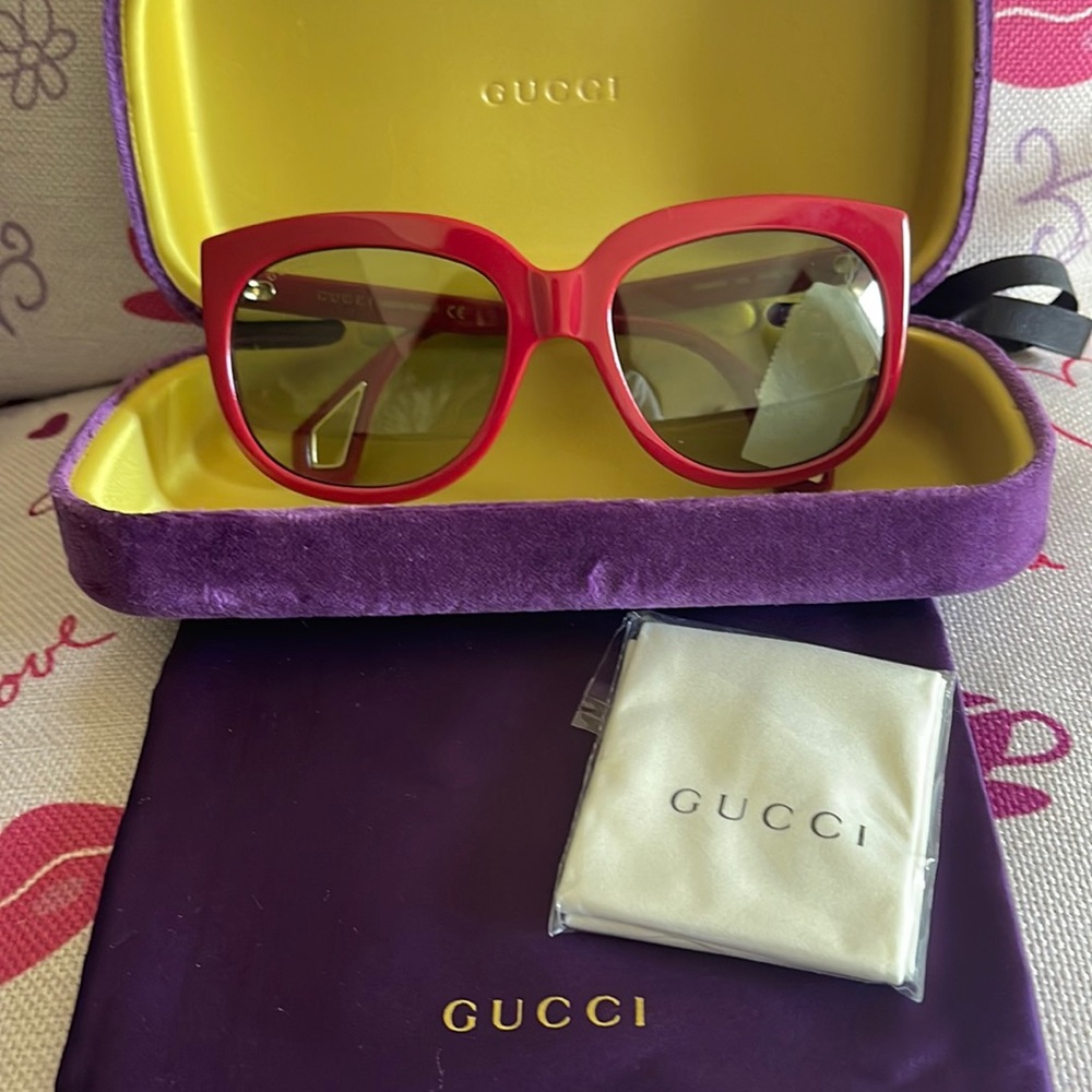 Slightly used Gucci 57mm square/rectangle sunglass